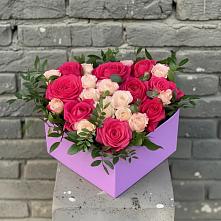 Цветочная композиция из Розы в коробке в Екатеринославке