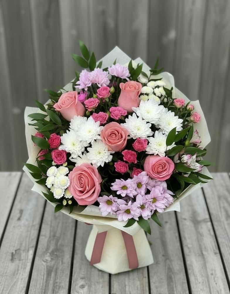 Букет цветов из: Альстромерии, Гвоздики, Розы и Хризантемы в Екатеринославке
