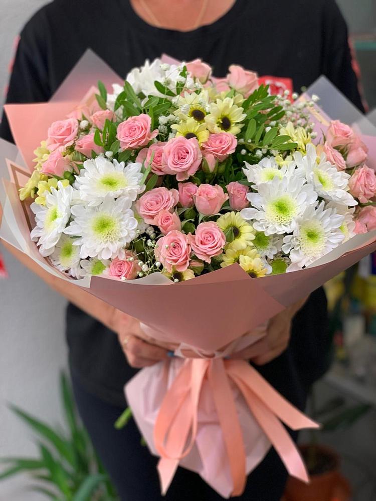 Букет цветов из: Розы и Хризантемы в Екатеринославке