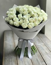Букет 35 Белых роз в Екатеринославке