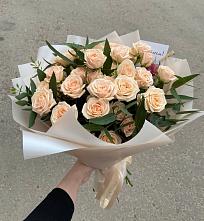 Букет Кремовые розы Латте в Екатеринославке