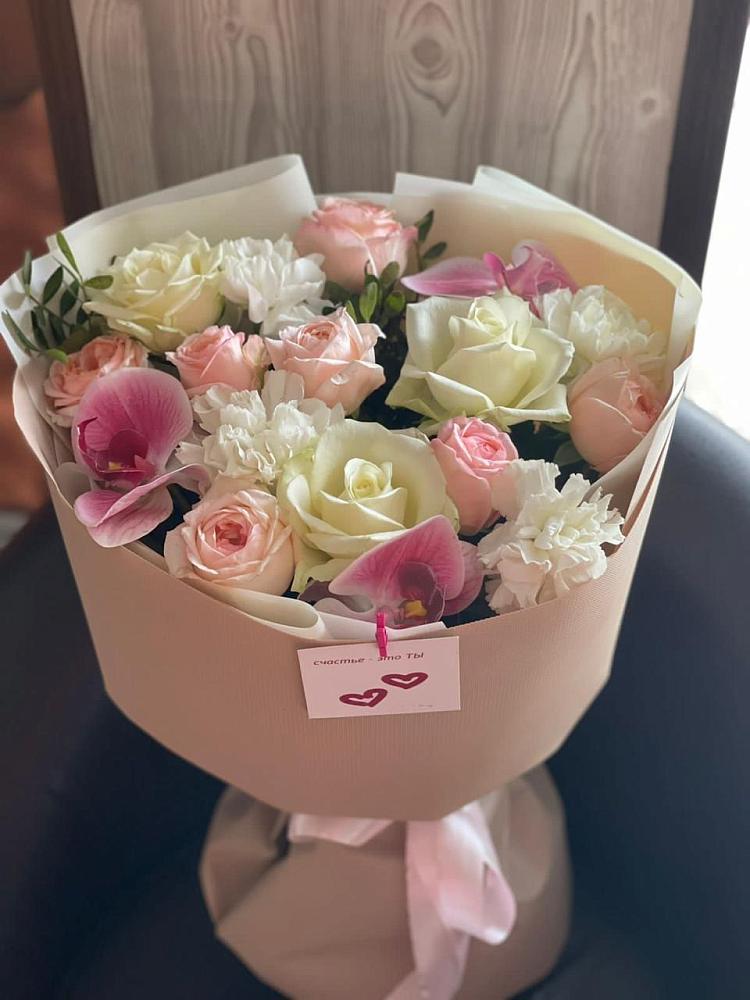 Букет цветов из: Орхидеи, Розы и Гвоздики в Екатеринославке