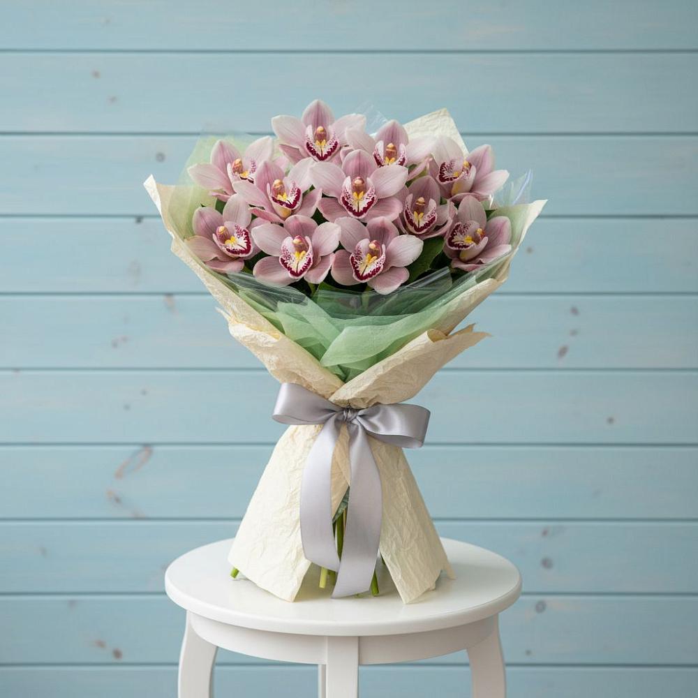 Букет цветов из: Орхидеи и Розы в Екатеринославке