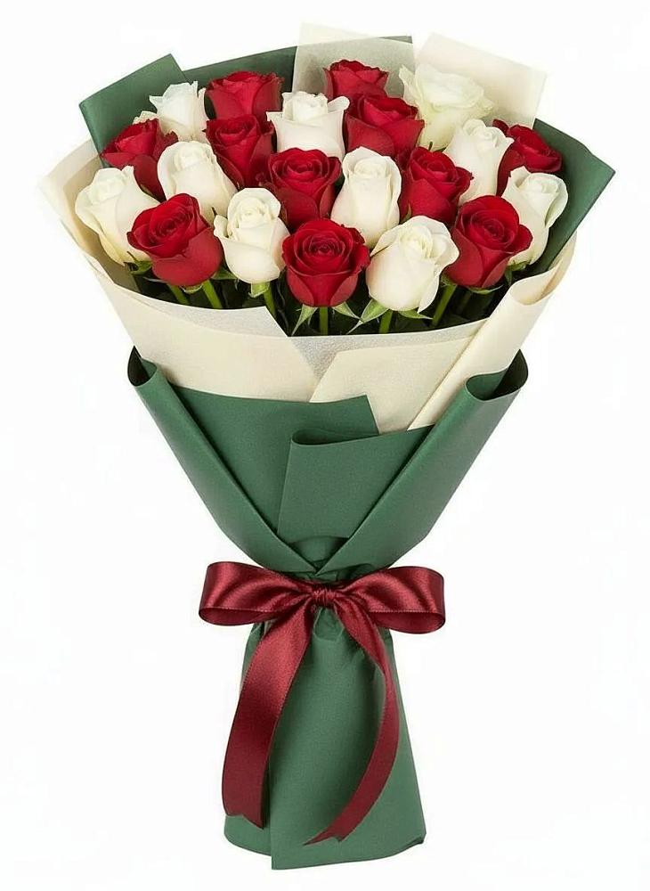 Букет Микс из красных и белых роз в Екатеринославке
