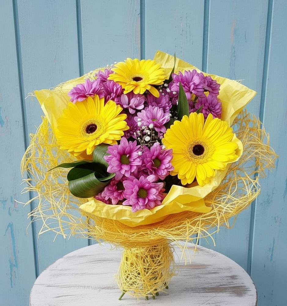 Букет цветов из: Хризантемы и Герберы в Екатеринославке