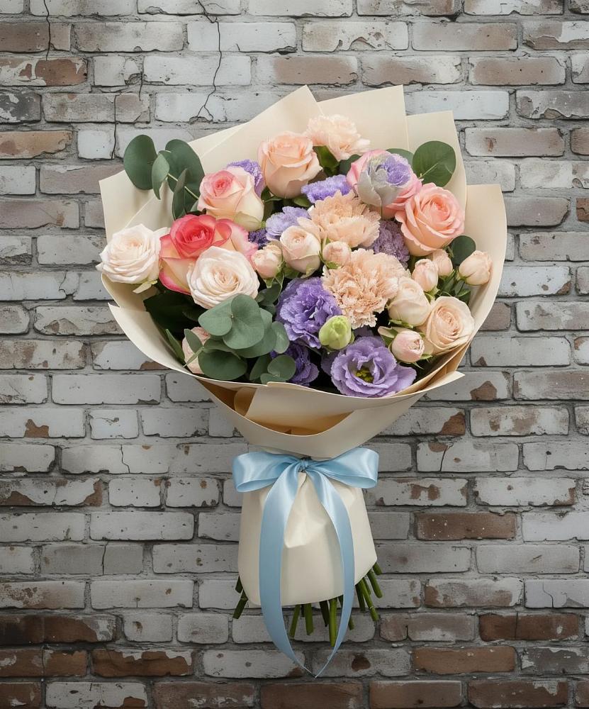 Букет цветов из: Розы, Лизиантусы и Гвоздики в Екатеринославке