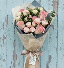 Букет цветов из:  Розы #REPLACE_PRED# Екатеринославке