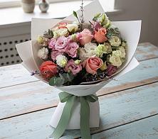 Букет цветов из:  Розы, Лизиантусы и Гвоздики в Екатеринославке