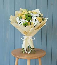 Букет цветов из:  Хризантемы и Розы в Екатеринославке