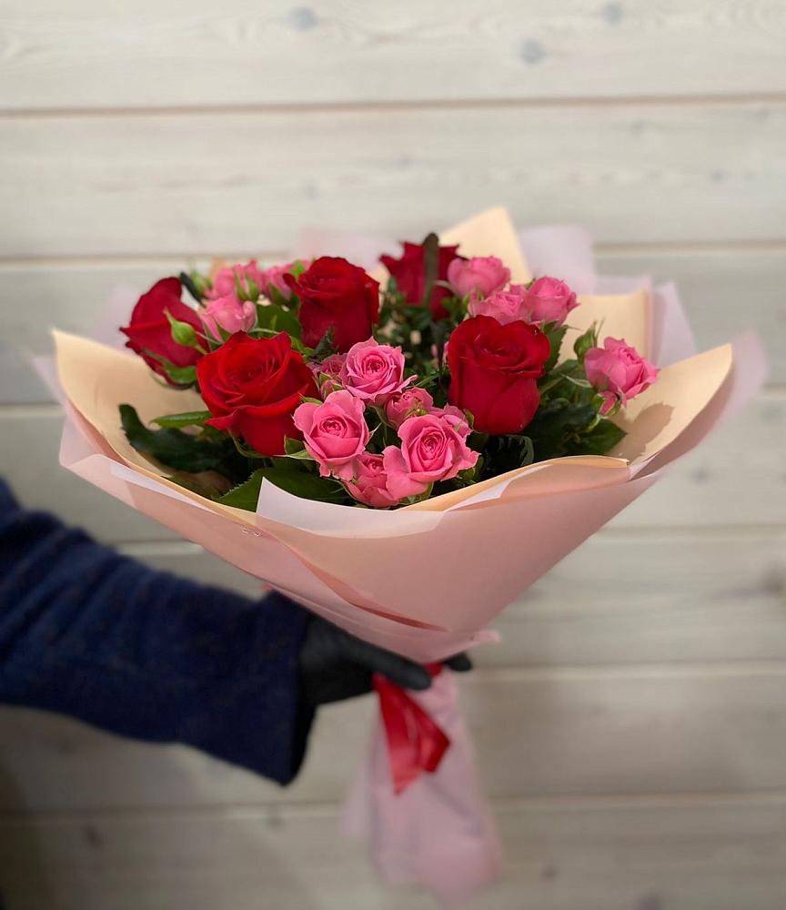 Букет цветов из: Розы в Екатеринославке