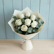 Букет Белые розы в Эвкалипте в Екатеринославке