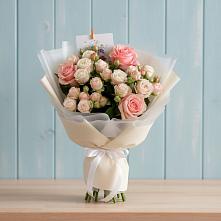Букет цветов из:  Розы в Екатеринославке