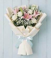 Букет цветов из:  Лилии в Екатеринославке