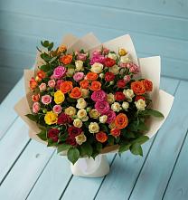 Букет Микс из разноцветных кустовых роз в Екатеринославке